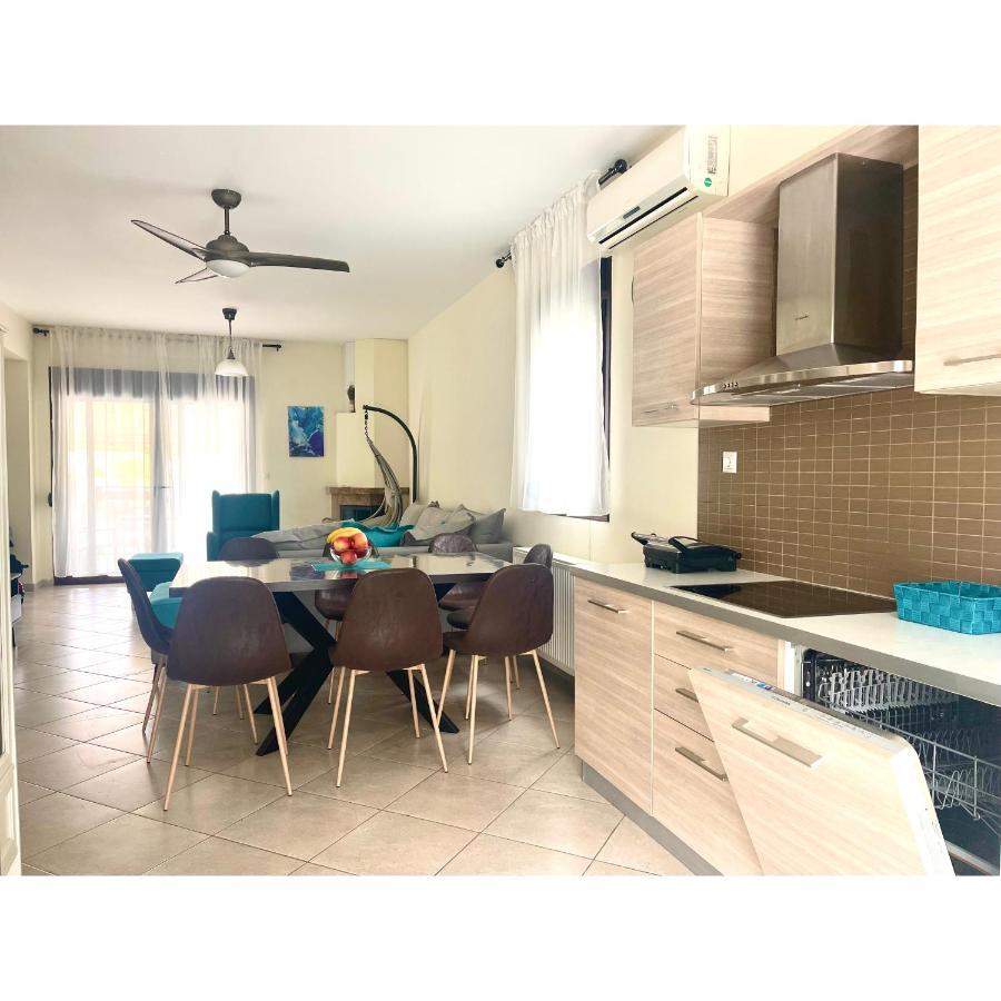 R Lux Villa Nea Kallikrateia Exterior foto